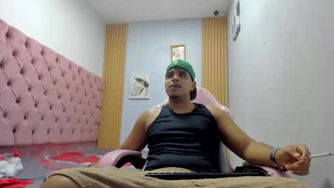 darkalphax01 online show from December 18, 2025, 2:17 am