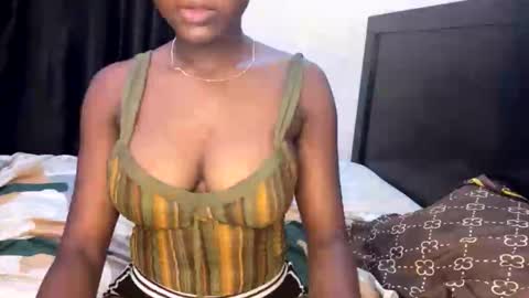 sexygal online show from February 1, 2026, 11:20 am