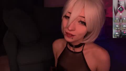 Snapshot of darkfirenight chatting on October 17, 2025, 11:29 pm Yuu online show from October 17, 2025, 11:29 pm