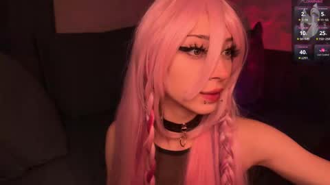 Snapshot of darkfirenight chatting on October 20, 2025, 11:27 pm Yuu online show from October 20, 2025, 11:27 pm