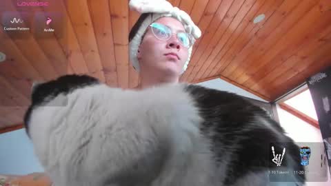 Snapshot of darkness_joones chatting on October 28, 2025, 4:42 pm Darkness online show from October 28, 2025, 4:42 pm