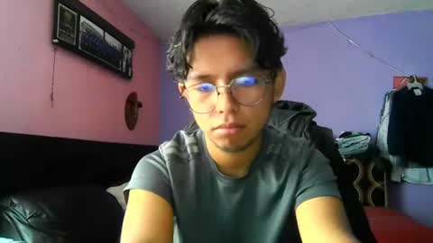 Snapshot of darknex_ chatting on July 21, 2026, 8:33 pm Jose Ian online show from July 21, 2026, 8:33 pm