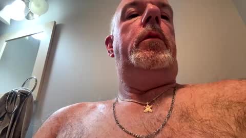 darknite083072 online show from October 3, 2025, 10:56 am