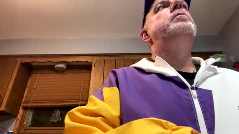 darknite083072 online show from November 7, 2025, 2:00 am