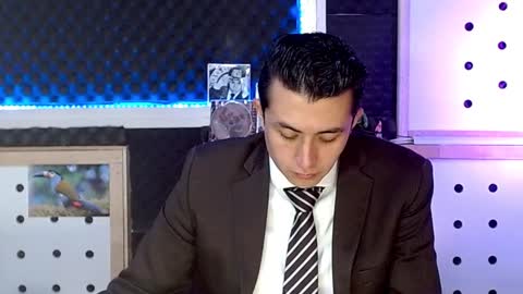 DARKO0717 online show from January 6, 2025, 4:44 pm