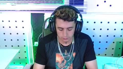 DARKO0717 online show from November 22, 2025, 12:53 am