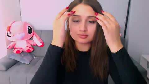 Amelie online show from May 13, 2026, 7:11 pm
