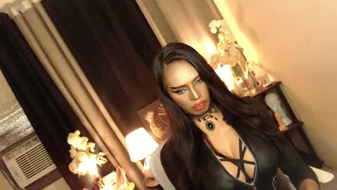 HAPPY BIRTHDAY MISTRESS MADRIANA online show from March 8, 2025, 7:05 am