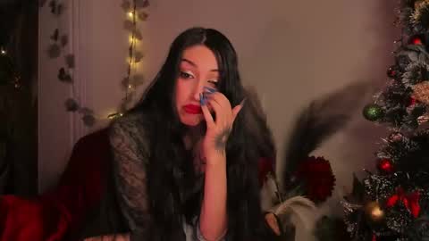 Stella Online Mon-Fri 10am - 7pm gmt 4 online show from December 24, 2024, 12:22 am