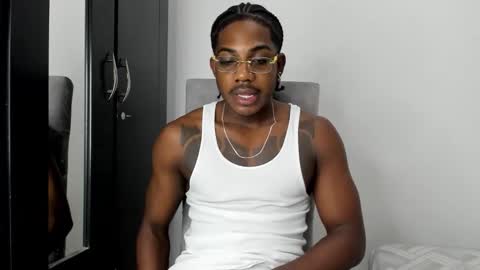 Darktemp  online show from March 10, 2026, 12:10 pm