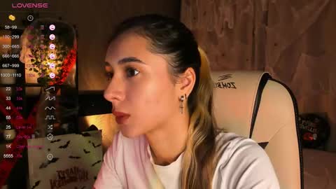 Belle online show from October 16, 2025, 3:40 am