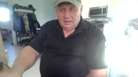 darlago online show from November 24, 2025, 4:29 pm