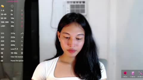 Snapshot of darling_sweetheartxx chatting on September 20, 2025, 5:25 pm YOUR ATHENA online show from September 20, 2025, 5:25 pm