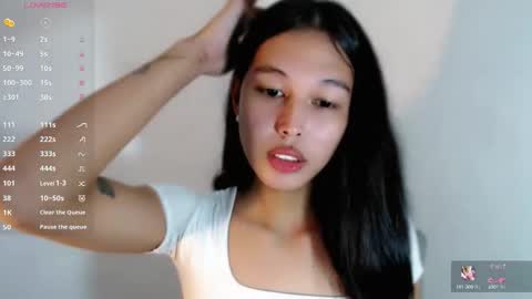 Snapshot of darling_sweetheartxx chatting on September 23, 2025, 2:09 pm YOUR ATHENA online show from September 23, 2025, 2:09 pm