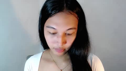 Snapshot of darling_sweetheartxx chatting on October 3, 2025, 2:14 pm YOUR ATHENA online show from October 3, 2025, 2:14 pm