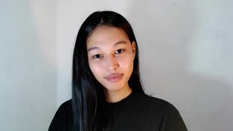 Snapshot of darling_sweetheartxx chatting on October 9, 2025, 5:00 pm YOUR ATHENA online show from October 9, 2025, 5:00 pm