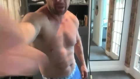 dartanian0001 online show from September 20, 2025, 12:00 am