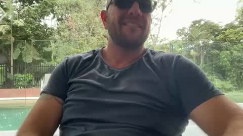 dartanian0001 online show from October 13, 2025, 10:43 pm