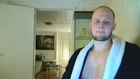 Snapshot of dartanjanas chatting on March 8, 2025, 8:25 pm Dario online show from March 8, 2025, 8:25 pm