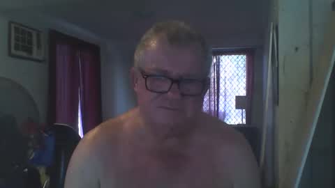 darwincock online show from January 4, 2025, 10:45 pm