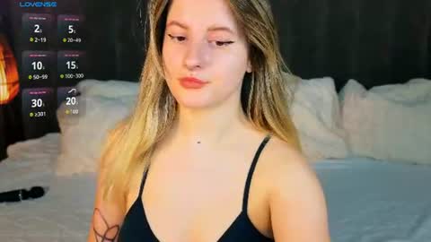 daryana_gray online show from July 21, 2026, 6:05 am