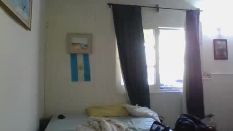 Snapshot of daryof chatting on February 2, 2025, 4:22 pm Daryo Franco online show from February 2, 2025, 4:22 pm