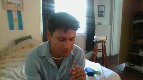 Snapshot of daryof chatting on February 14, 2025, 3:05 pm Daryo Franco online show from February 14, 2025, 3:05 pm