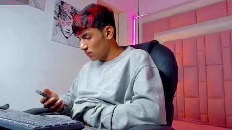 Snapshot of dav_nagel chatting on December 23, 2025, 4:32 am angel online show from December 23, 2025, 4:32 am