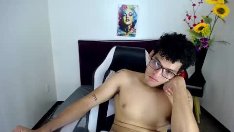 dave_20cm_ online show from January 9, 2025, 12:03 am