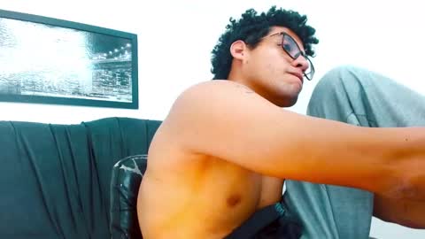 dave_20cm_ online show from January 10, 2025, 10:57 pm