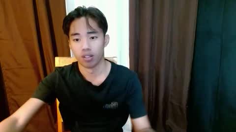 Snapshot of dave_boyyy chatting on February 20, 2026, 12:05 pm dave_boyyy online show from February 20, 2026, 12:05 pm