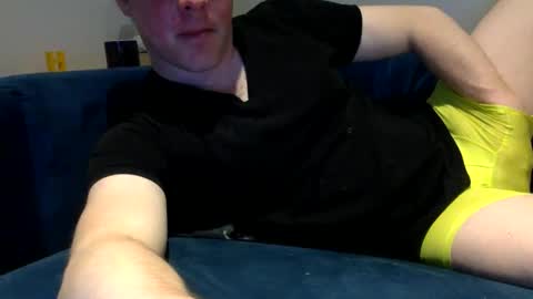 daveb709709709 online show from May 15, 2026, 2:40 am