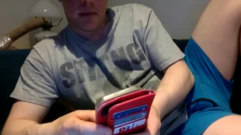 daveb709709709 online show from May 17, 2026, 1:58 am
