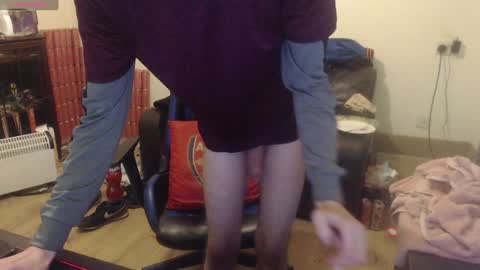 Snapshot of daver281197 chatting on December 13, 2024, 1:04 am dave online show from December 13, 2024, 1:04 am