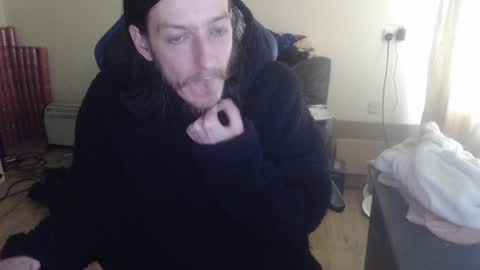 Snapshot of daver281197 chatting on January 25, 2025, 12:37 pm dave online show from January 25, 2025, 12:37 pm