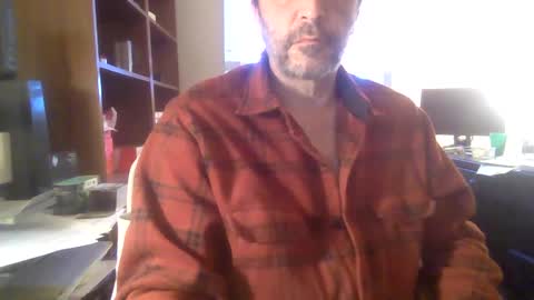 Snapshot of davethebooky chatting on December 16, 2024, 6:05 pm Dave online show from December 16, 2024, 6:05 pm