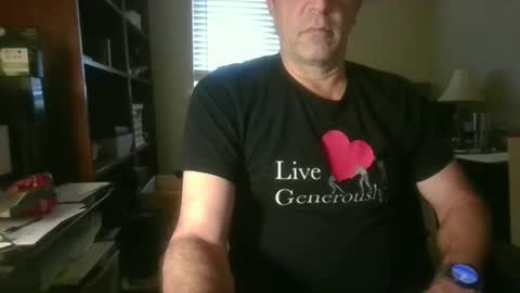 Snapshot of davethebooky chatting on November 25, 2025, 7:14 pm Dave online show from November 25, 2025, 7:14 pm