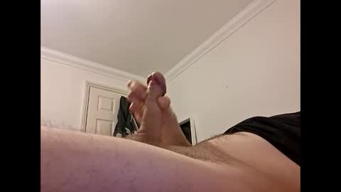 Snapshot of daveycumplaywithme chatting on October 31, 2025, 4:19 pm daveycumplaywithme online show from October 31, 2025, 4:19 pm