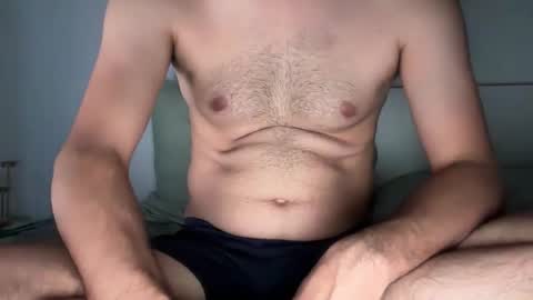 Snapshot of david_1987_cs chatting on November 6, 2025, 4:08 pm Skinny Big online show from November 6, 2025, 4:08 pm