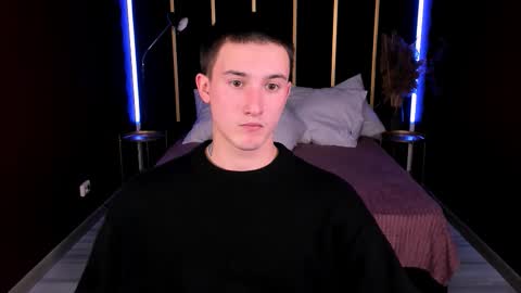 Snapshot of david__diamond chatting on October 20, 2025, 4:18 pm David online show from October 20, 2025, 4:18 pm