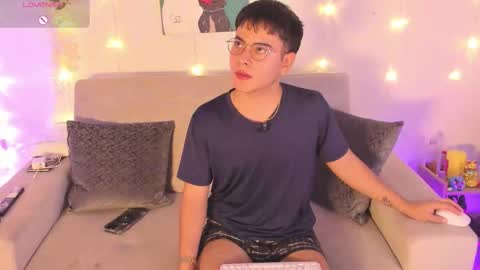 david_and_friend online show from February 10, 2026, 12:42 pm