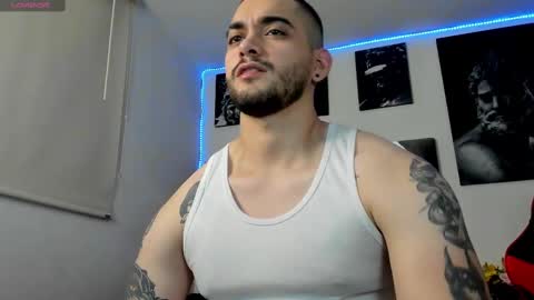 Snapshot of david_franco1 chatting on February 17, 2025, 8:04 pm Twitter davidsanctum online show from February 17, 2025, 8:04 pm