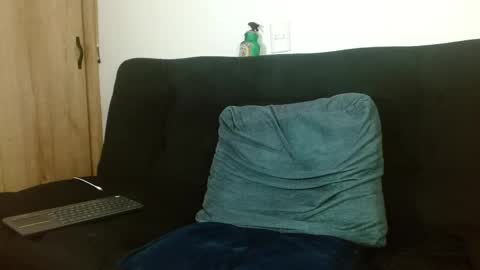 Snapshot of david_franco1 chatting on October 9, 2025, 10:08 pm Twitter davidsanctum online show from October 9, 2025, 10:08 pm