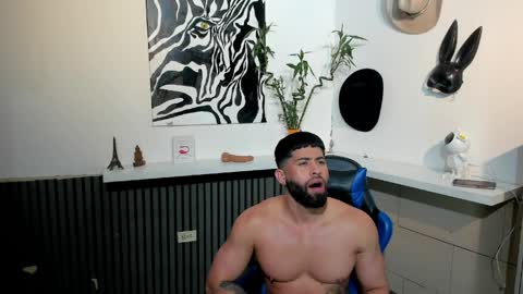 david_janson18 online show from April 1, 2026, 11:35 pm