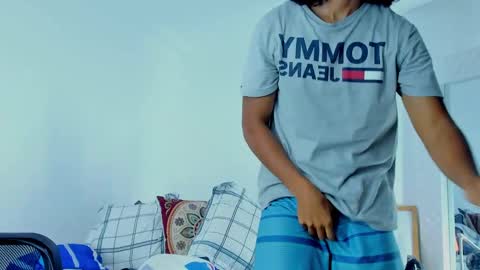 Snapshot of david_johnson372 chatting on October 7, 2025, 12:30 am Hey im David that loves to explore and speak their fantasies. Very open talktative and nice. Feel free to chat with me online show from October 7, 2025, 12:30 am