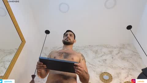 Snapshot of david_oliveira chatting on December 27, 2024, 2:22 pm JF oliveira online show from December 27, 2024, 2:22 pm