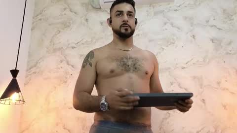 Snapshot of david_oliveira chatting on October 12, 2025, 12:59 pm JF oliveira online show from October 12, 2025, 12:59 pm