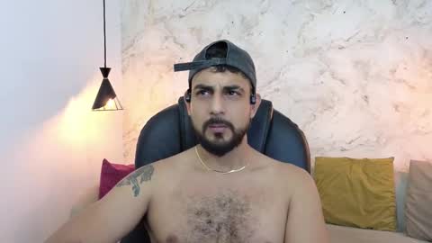 Snapshot of david_oliveira chatting on October 20, 2025, 12:49 pm JF oliveira online show from October 20, 2025, 12:49 pm