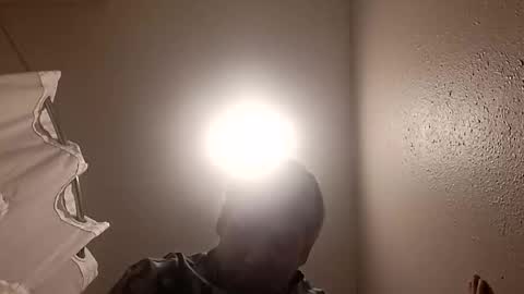 Snapshot of david_stone1969 chatting on March 25, 2026, 1:28 pm david_stone1969 online show from March 25, 2026, 1:28 pm