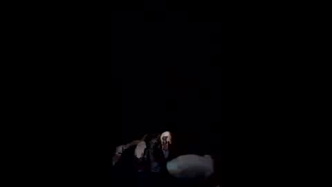 davidandhii637 online show from April 25, 2026, 10:51 am